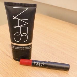 Nars Radiant tinted Moisturizer + lip liner